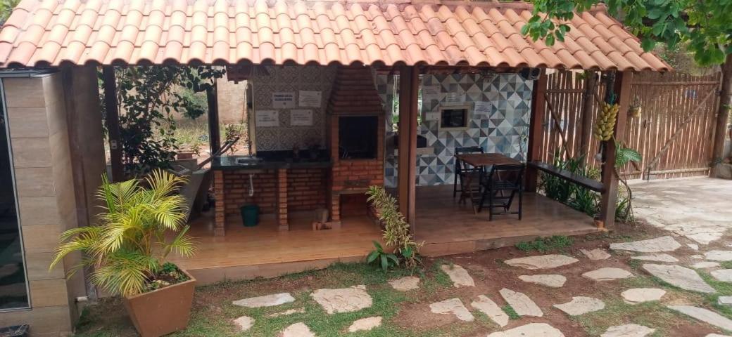 Casa de hóspedes Hibiscos *